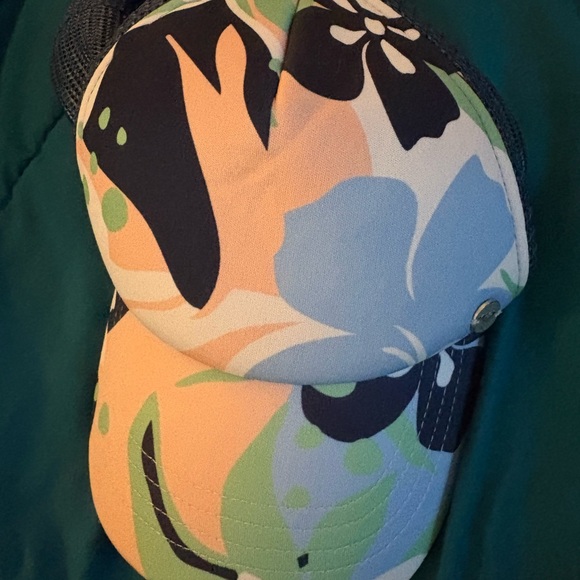 Roxy women’s hat - Picture 1 of 2